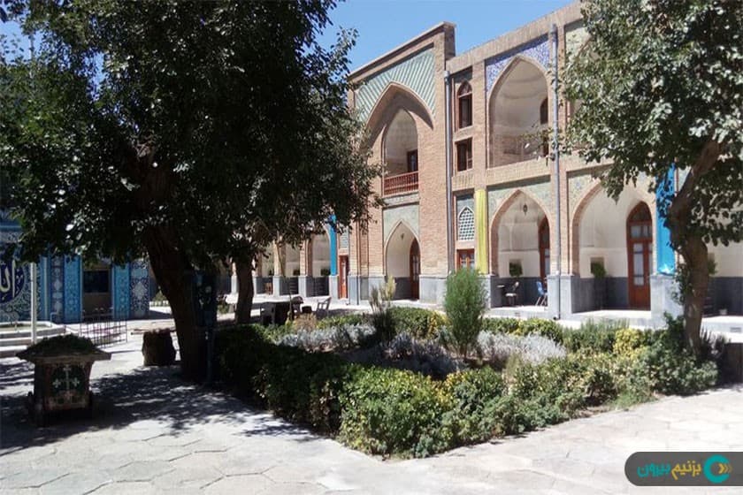 place-info-image