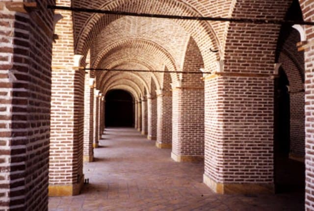 place-info-image