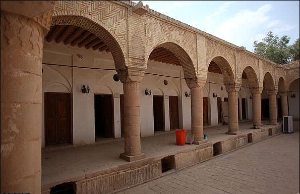 place-info-image