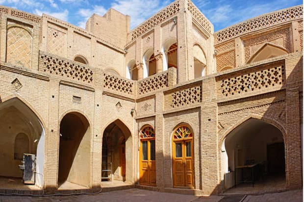 place-info-image