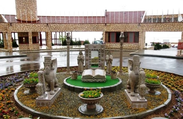 place-info-image