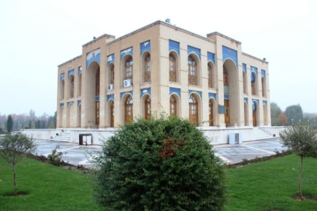 place-info-image