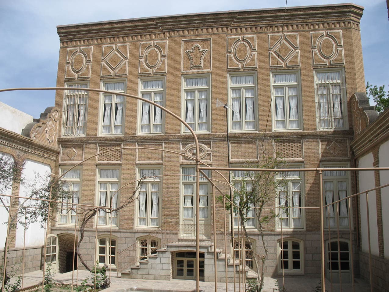 place-info-image