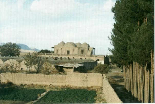 place-info-image