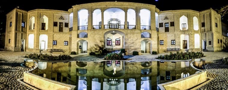 place-info-image