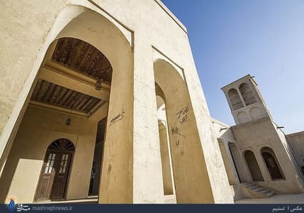 place-info-image