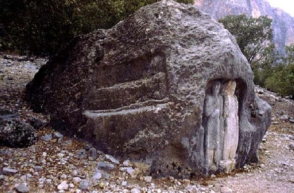 place-info-image
