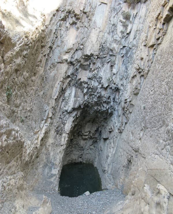 place-info-image