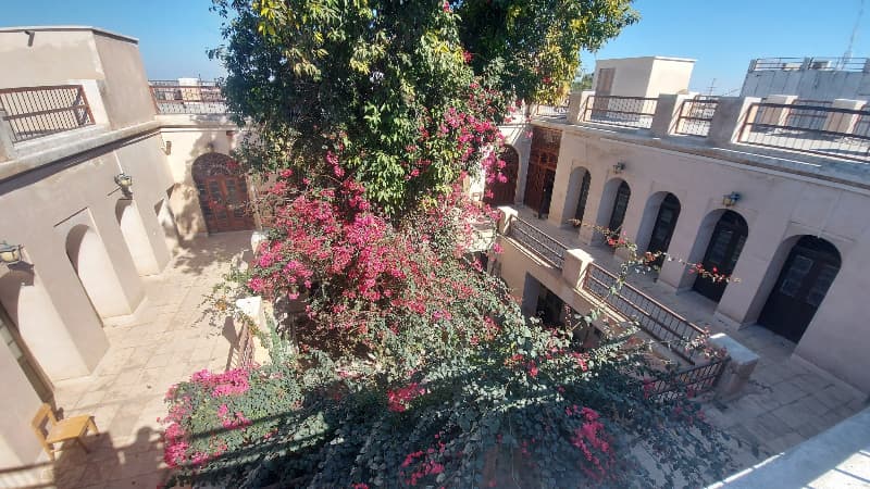 place-info-image