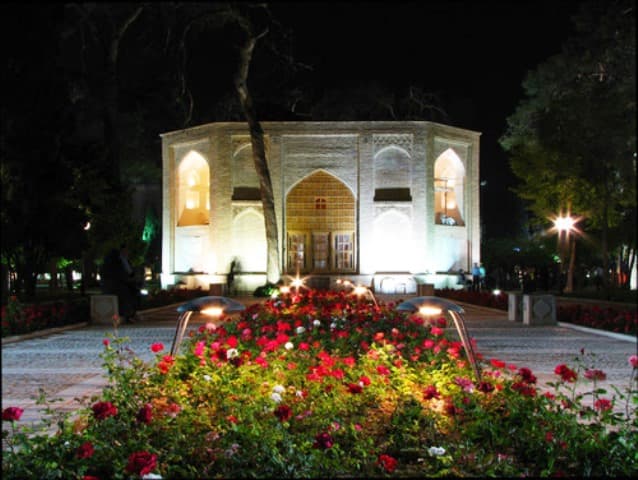 place-info-image