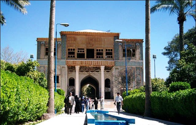 place-info-image