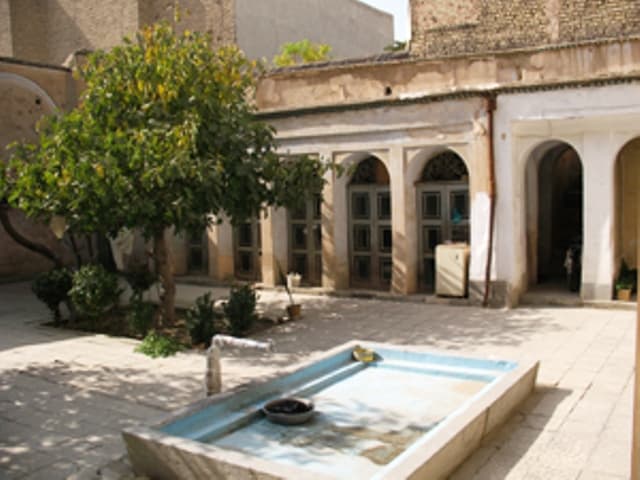 place-info-image