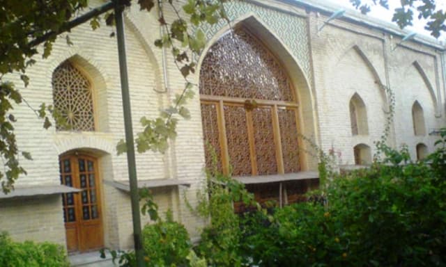 place-info-image