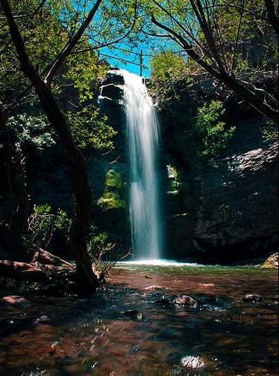 place-info-image