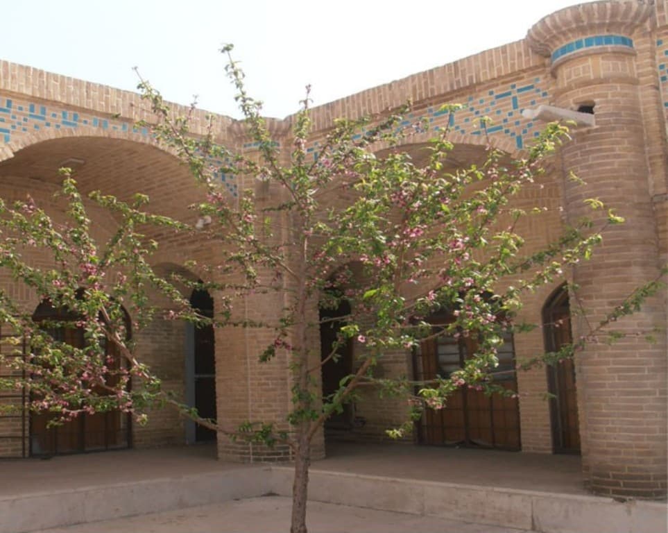 place-info-image