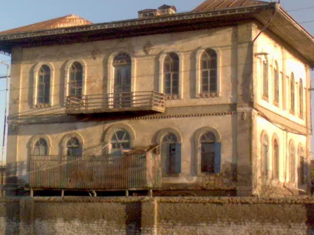 place-info-image
