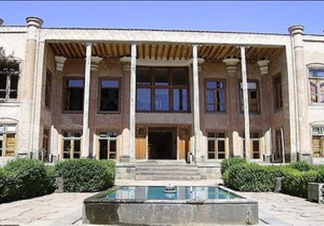 place-info-image