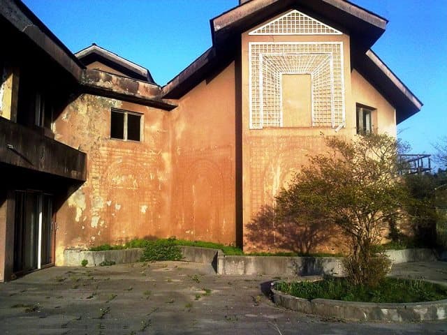 place-info-image